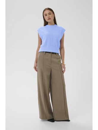 Soaked SLNerea Vest Hydrangea