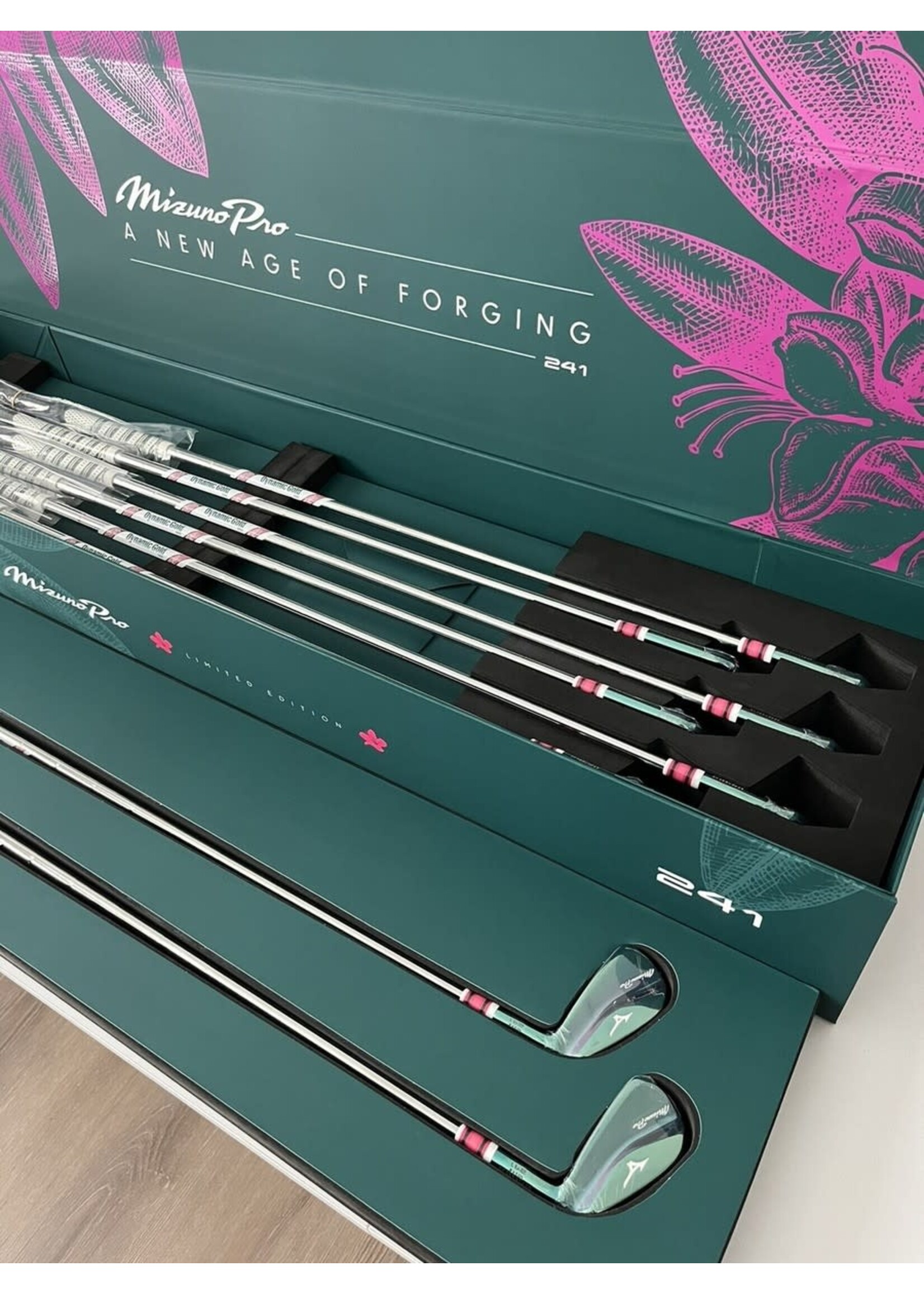 Mizuno Mizuno Pro 241 3-PW Limited Edition Azalea - S400