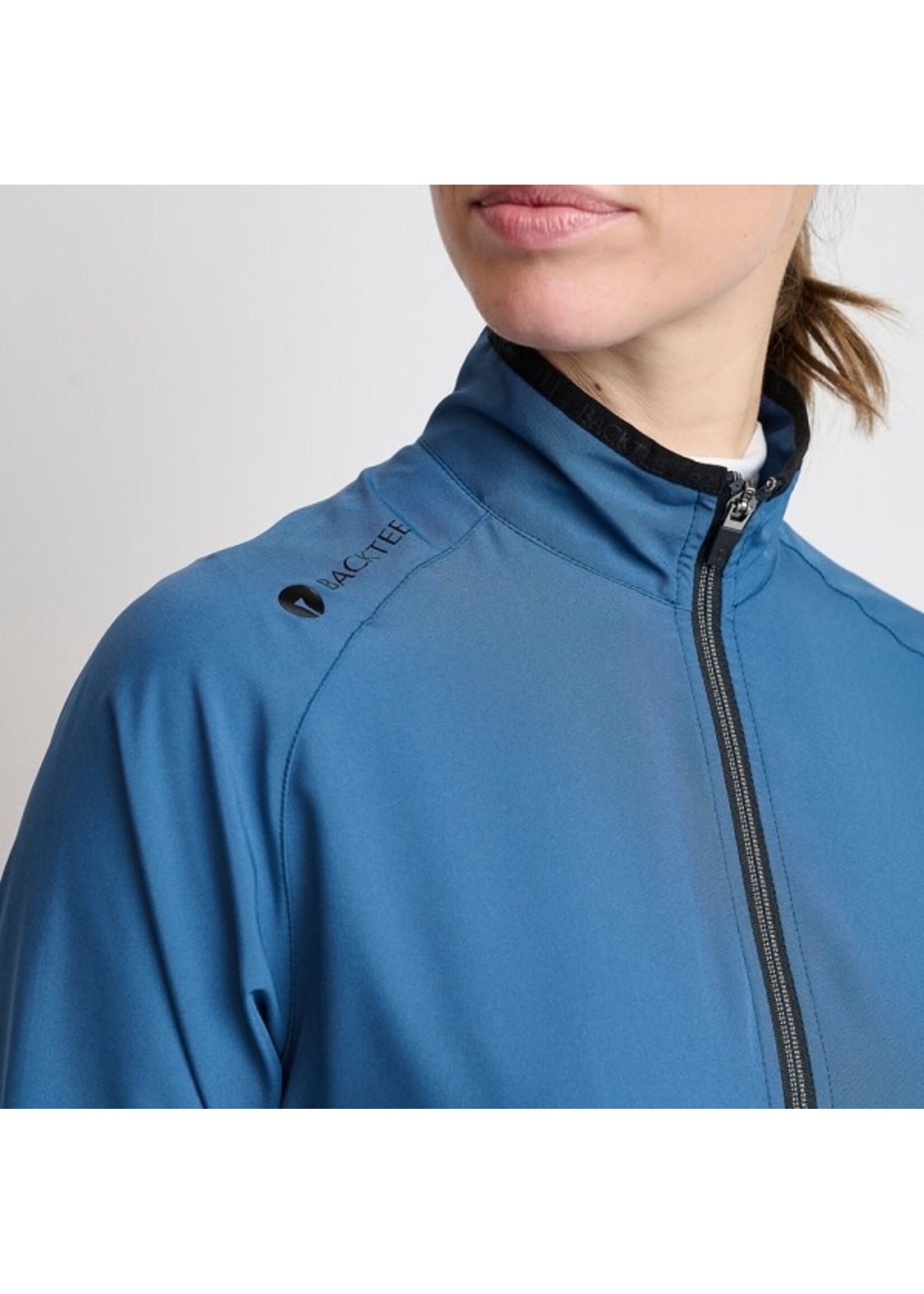 Backtee Backtee Ladies 80G Packable Shield - ENSIGN BLUE