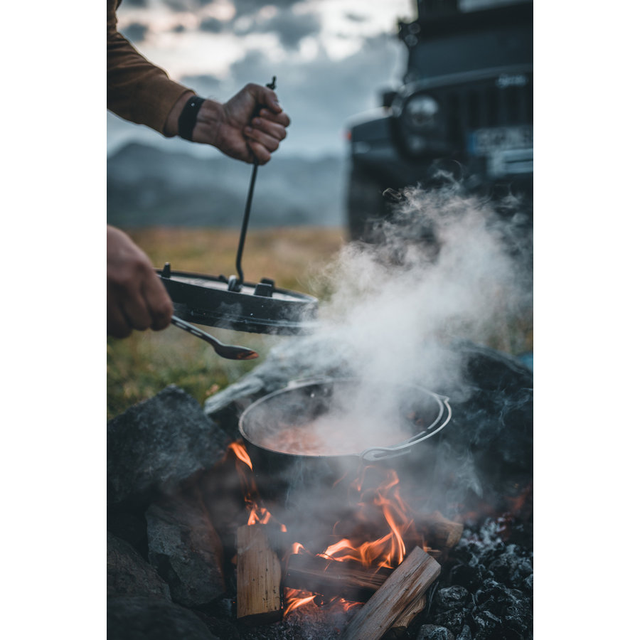 Dutch Oven FT9  met pootjes 7,5 liter-7