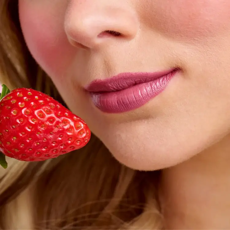 Collection Glaze High Colour Liquid Lipstick - Strawberry Shortcake