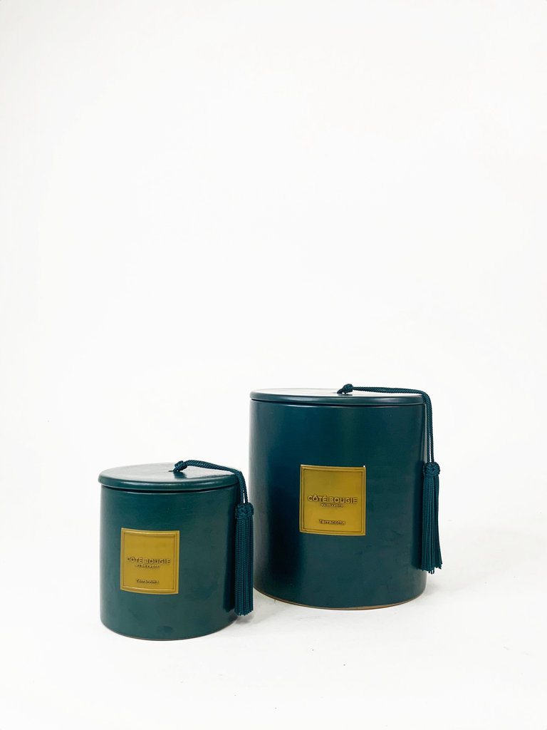 Côté Bougie Mint & Tea scented candle in peacock blue terracotta jar – Large