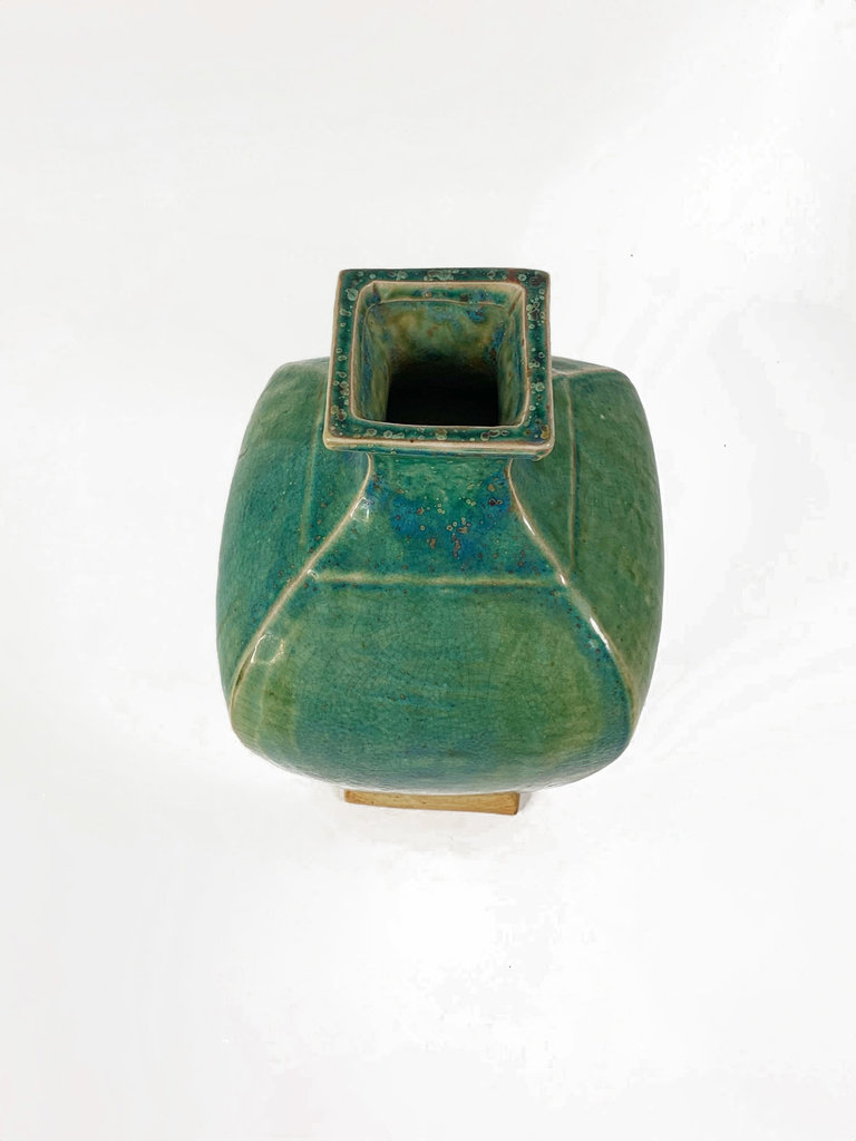 Square bulb green terracotta vase