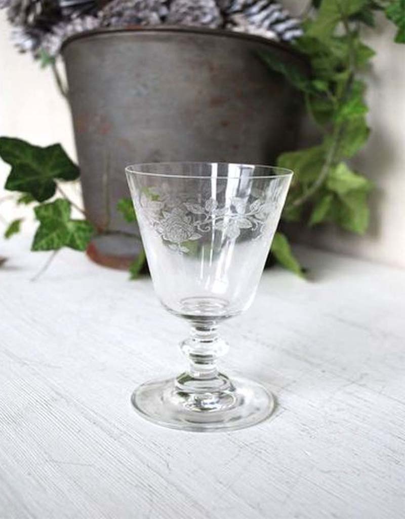 Set of 5 vintage crystal champagne glasses - Curiosa Cabinet