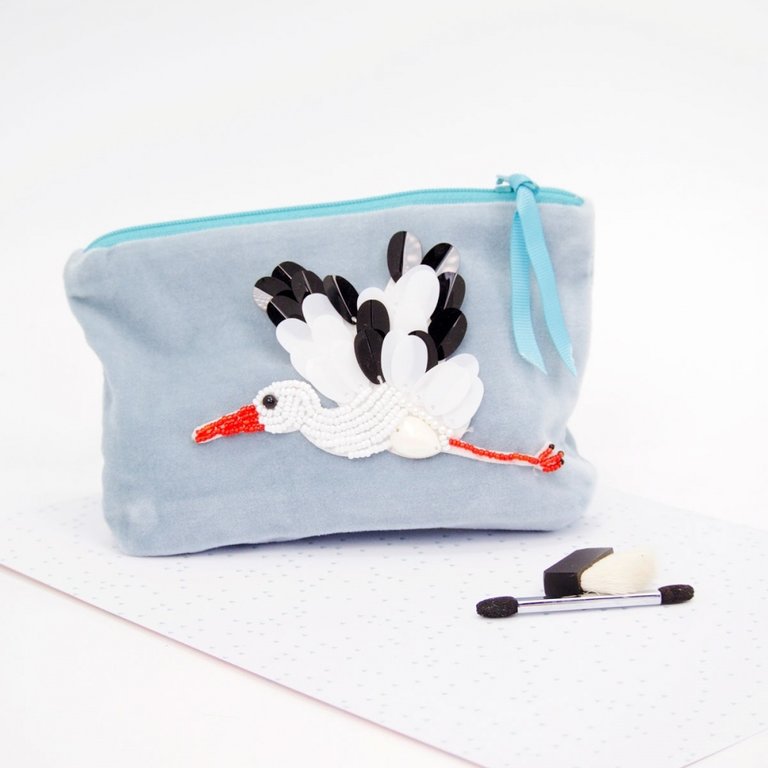 Noï/Natural Life Sequined stork bird velvet pouch