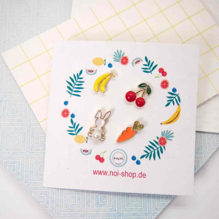 Noï/Natural Life Mini carrot banana rabbit cherry earring set