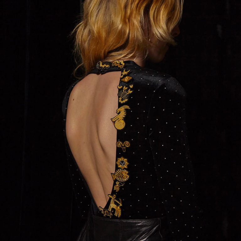 Macon & Lesquoy Macon & Lesquoy Black and gold  zodiac brooch-Capricorn