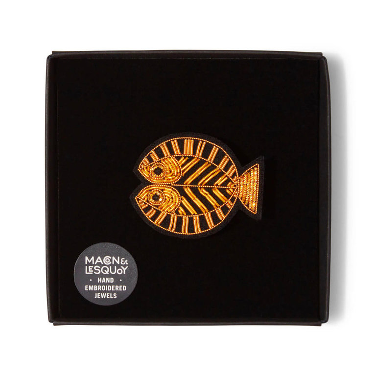 Macon & Lesquoy Macon & Lesquoy Black and gold Pisces zodiac brooch - Fish