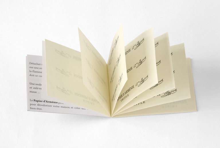 Papier d'Armenie Wierookpapier vintage doos, pak van 6 boekjes - Armenie