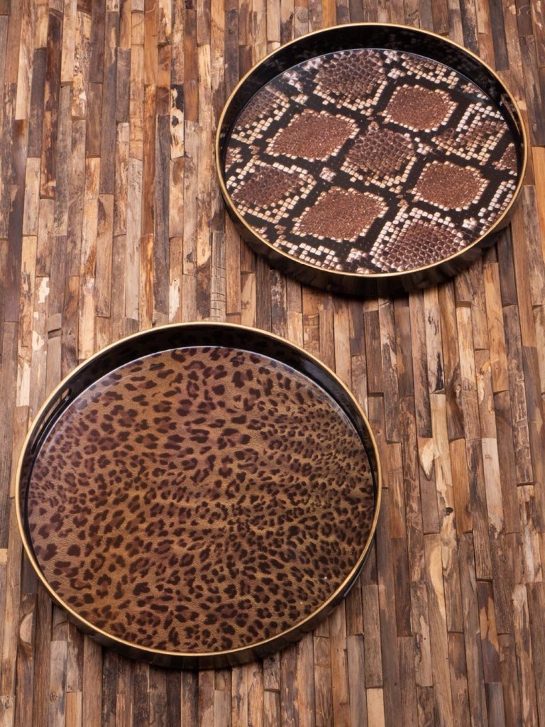 Round fauna tray snake