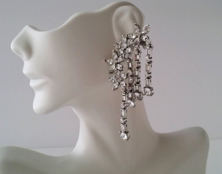 Vintage Oscar de la Renta sparkling climbing earrings