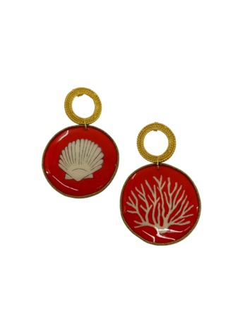 Agata Treasures Schelp en koraal oorbellen - Rood Agata Treasures Schelp en koraal oorbellen - Rood