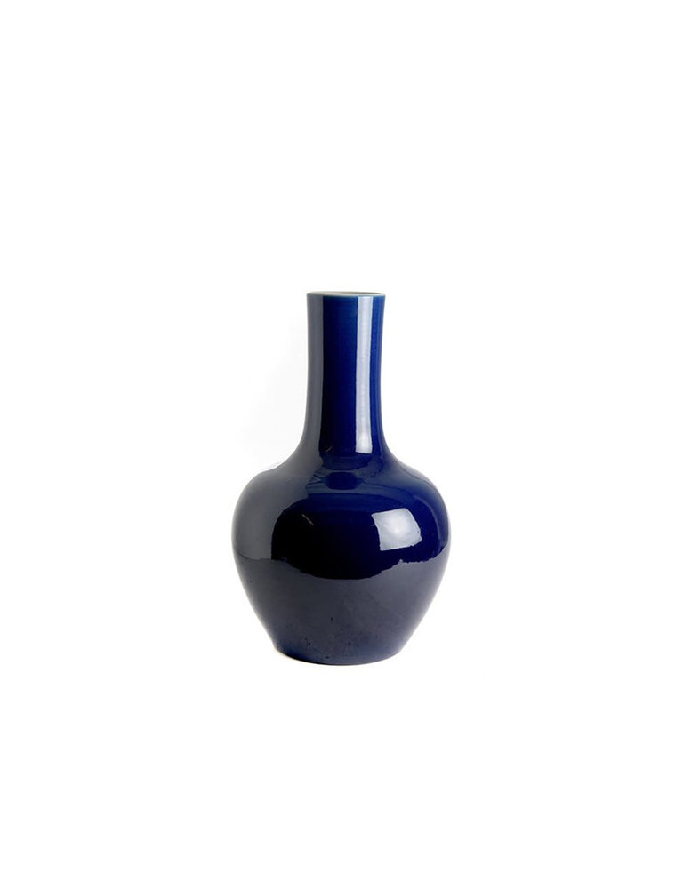 Sapphire blue straight neck vase