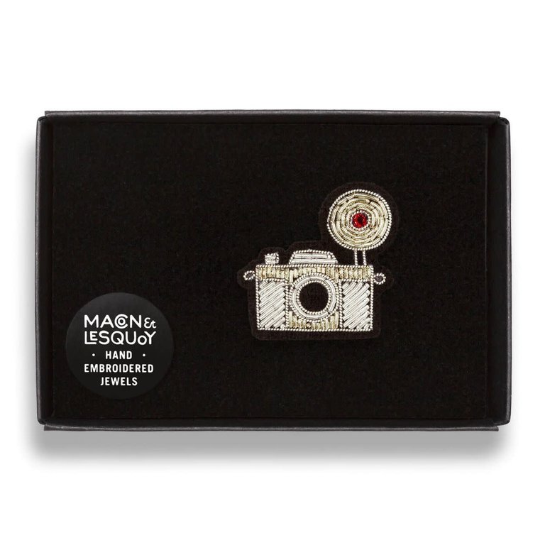 Macon & Lesquoy Brooch - Silver Camera