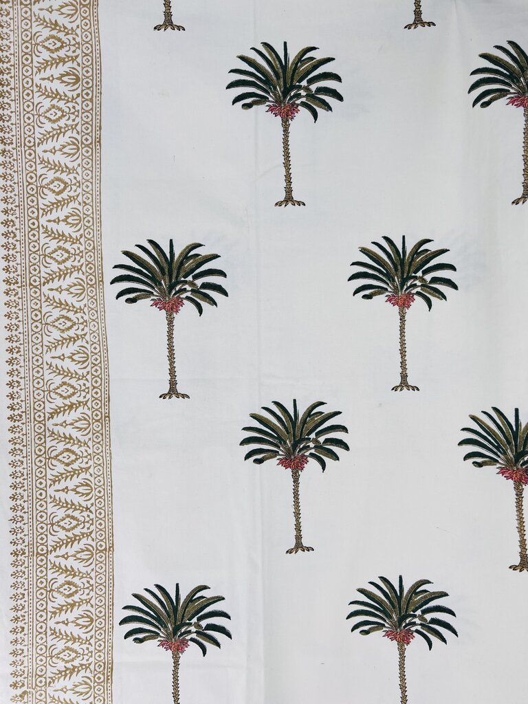 Les Ottomans Les Ottomans Cotton table cloth - Green palm trees- 250x150cm