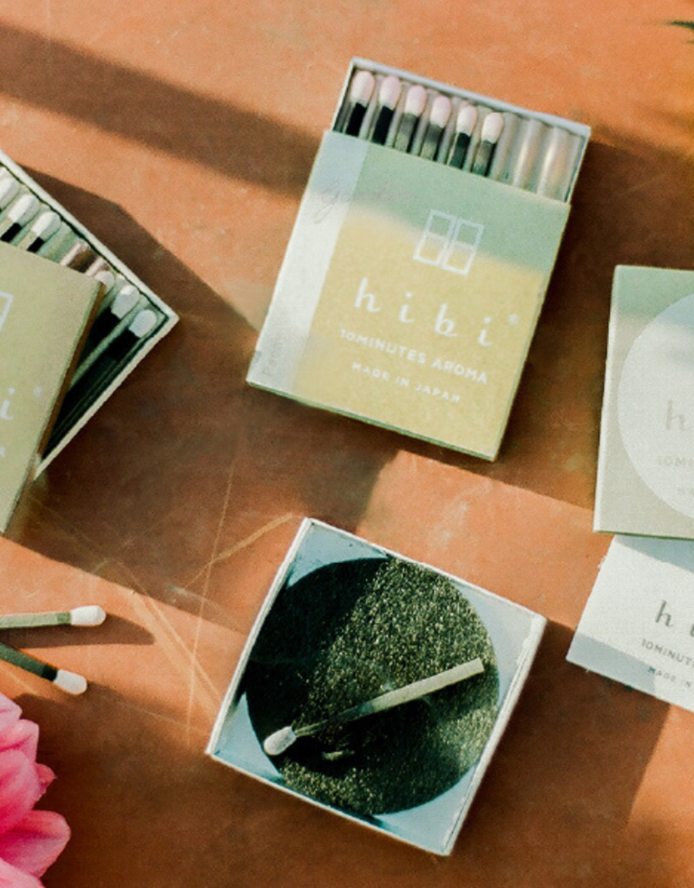 Hibi  Hibi Matches - 3 Tuingeuren