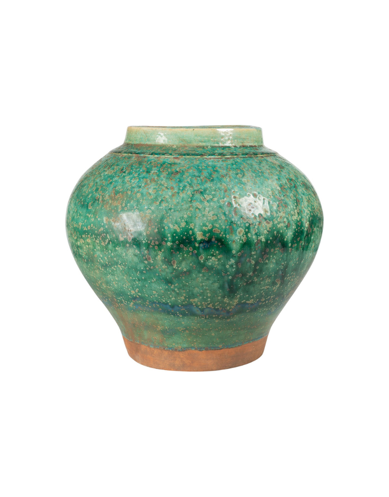 Grote groene handgemaakte aardewerken vaas