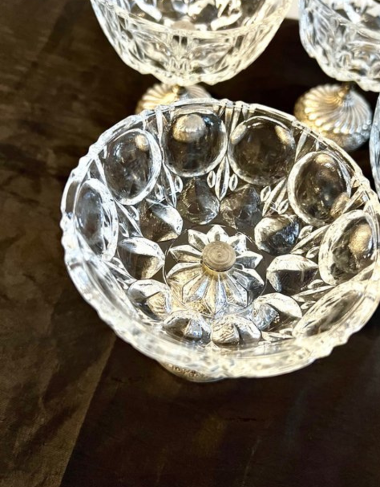 Vintage Vintage kristallen coupes op metalen voet