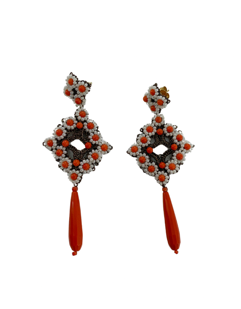 Agata Treasures Brigida koraal oorbellen