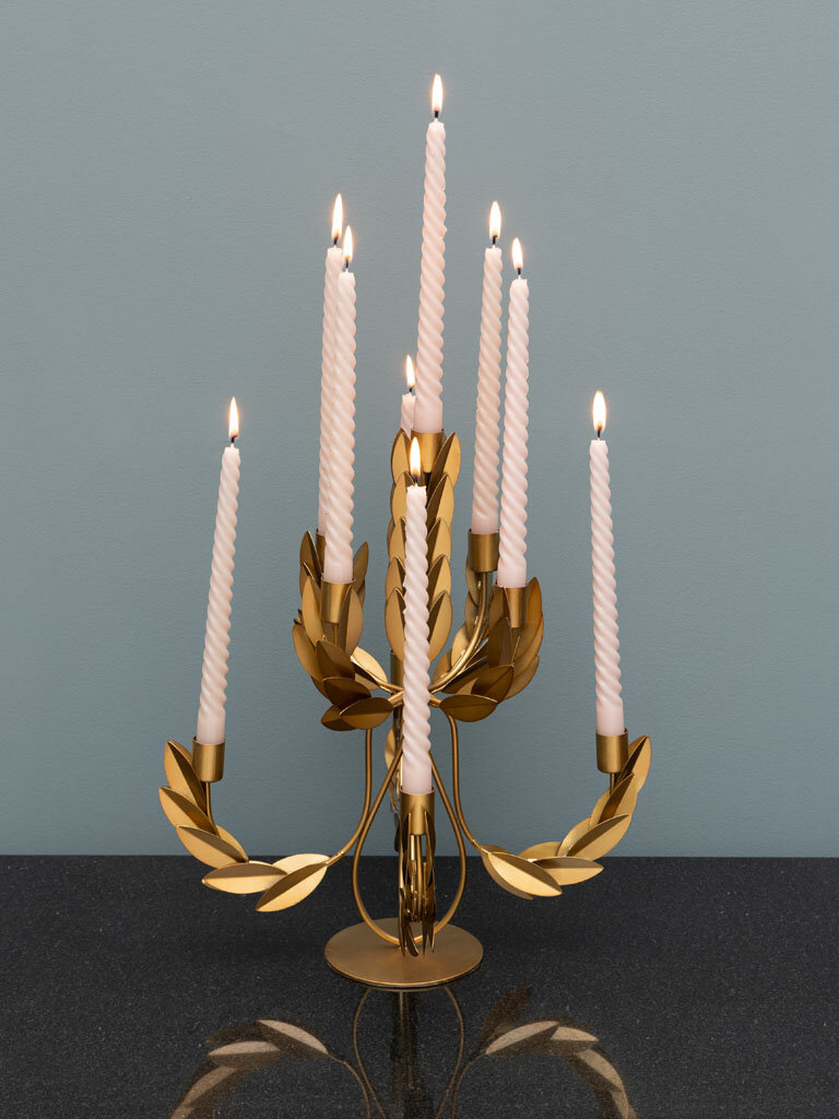 Nine-armed candleholder laurel leaves