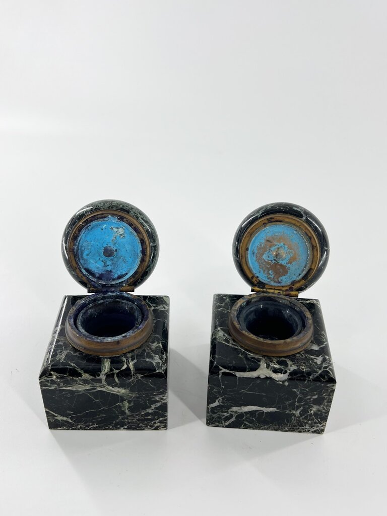 Vintage Set van twee donker marmeren inktpotten