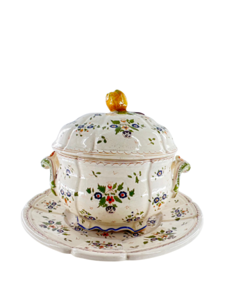 Vintage Pumkin soup tureen and plate Vintage Pumkin soup tureen and plate