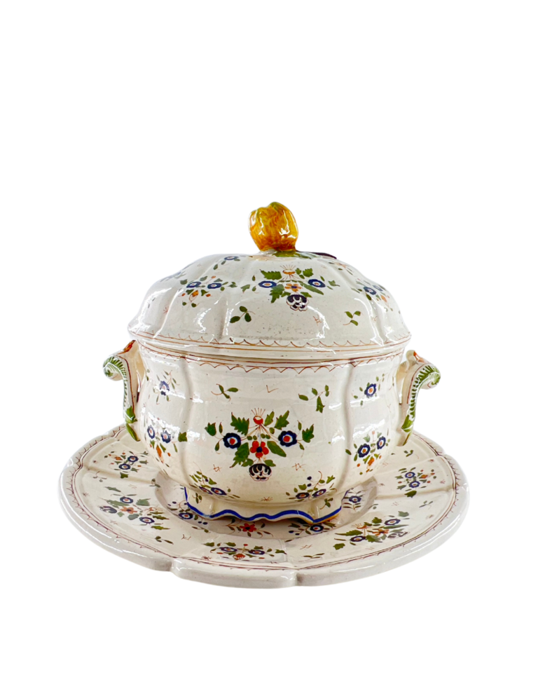 Vintage Pumkin soup tureen and plate