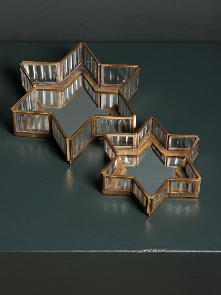 Set of two star trays with mirrors
