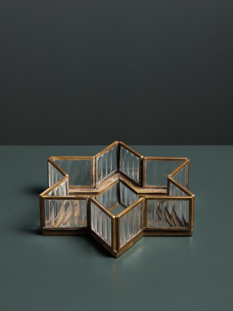 Set of two star trays with mirrors