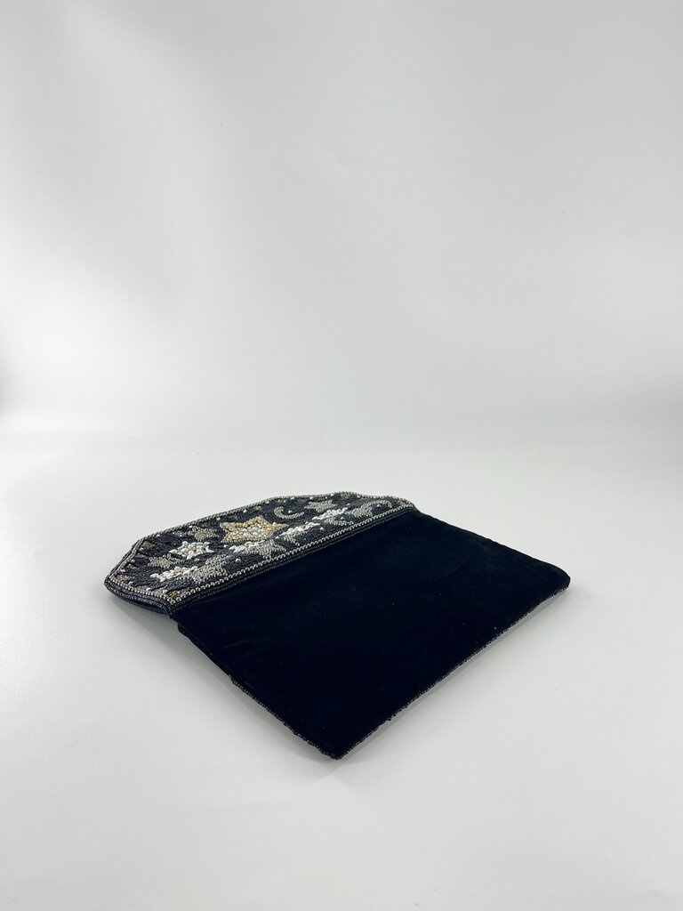 Clutch - zwart fluweel met maan en sterren