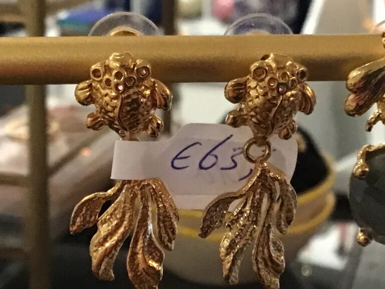 m'Anais Dora earrings - Turtle fishtail earrings
