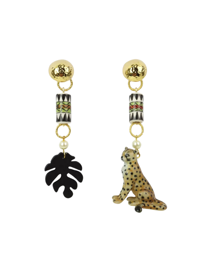 Midnight Foxes Studio Oorbellen met Cheetah en Monstera blad