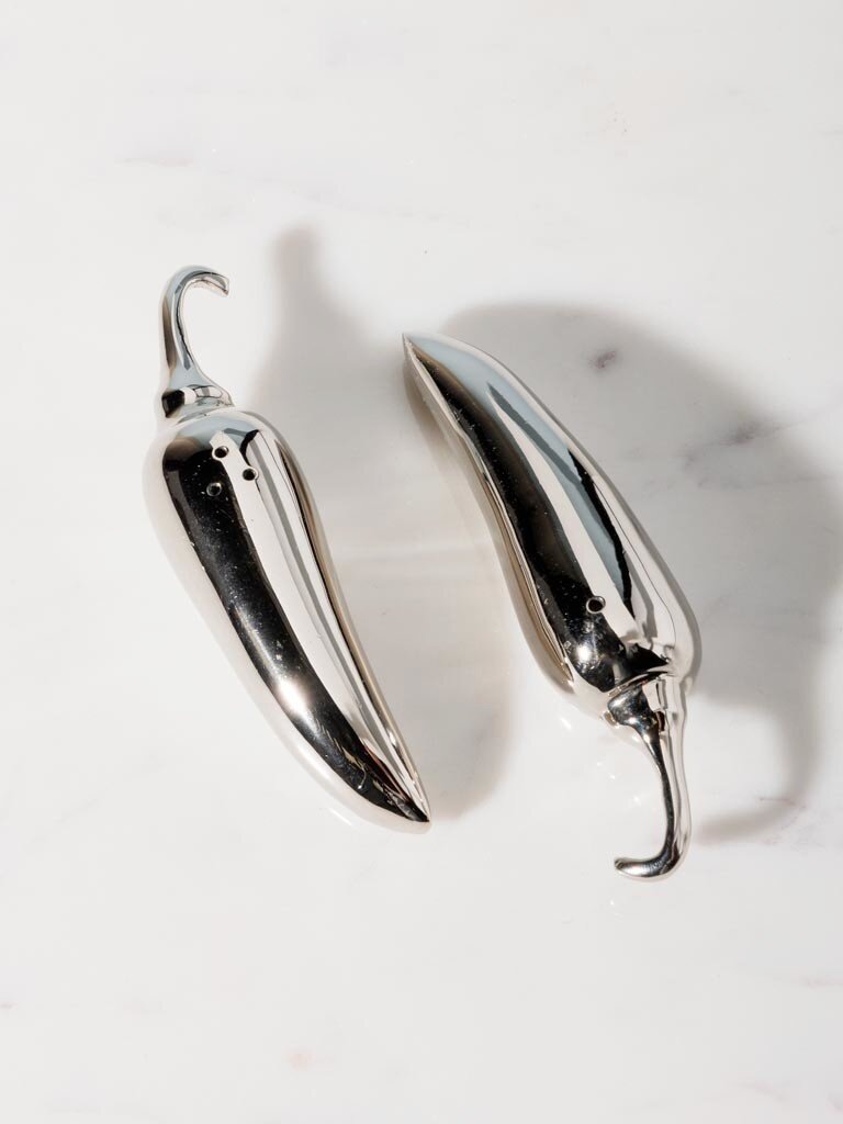 Salt & pepper shaker set Chili Brass nickel patina
