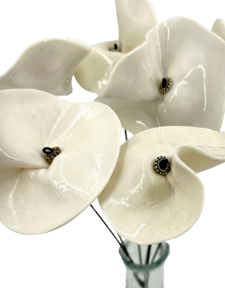 Alex Hackett Porcelain flower - Shaped cups small