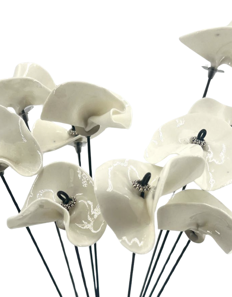 Alex Hackett Porcelain flower - Shaped cup large