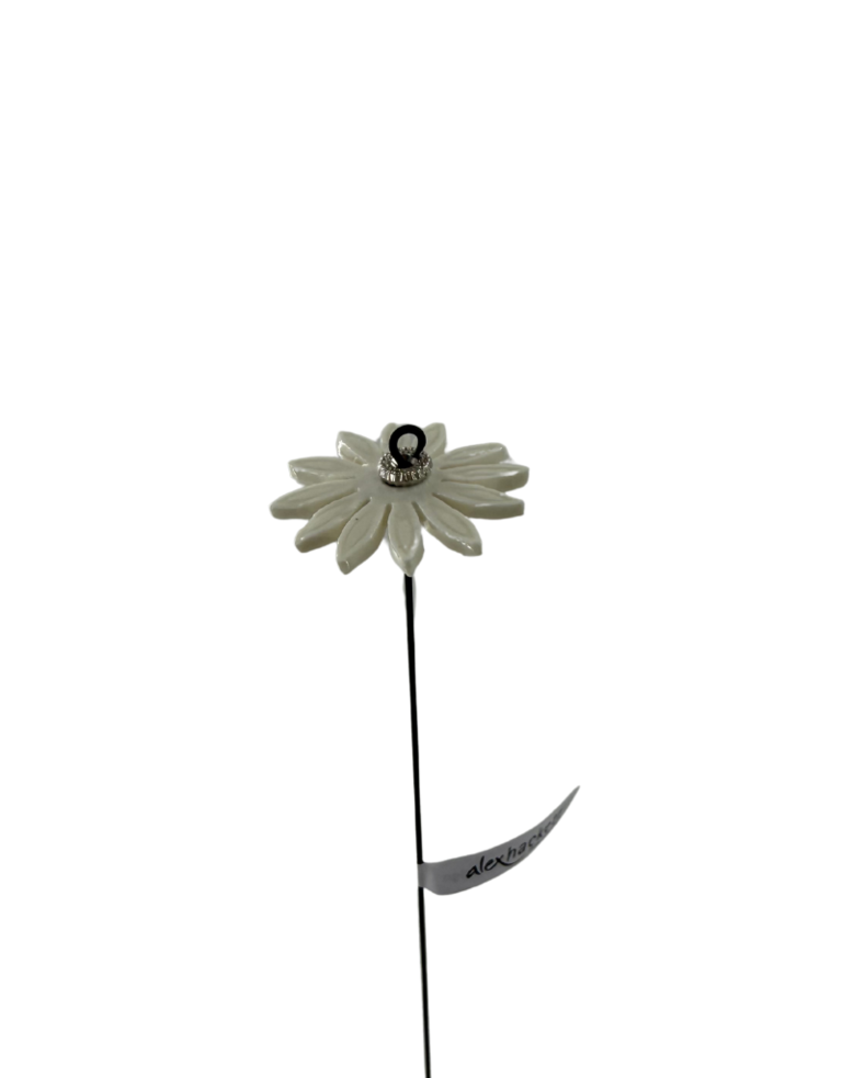 Alex Hackett Porcelain flower - Daisy