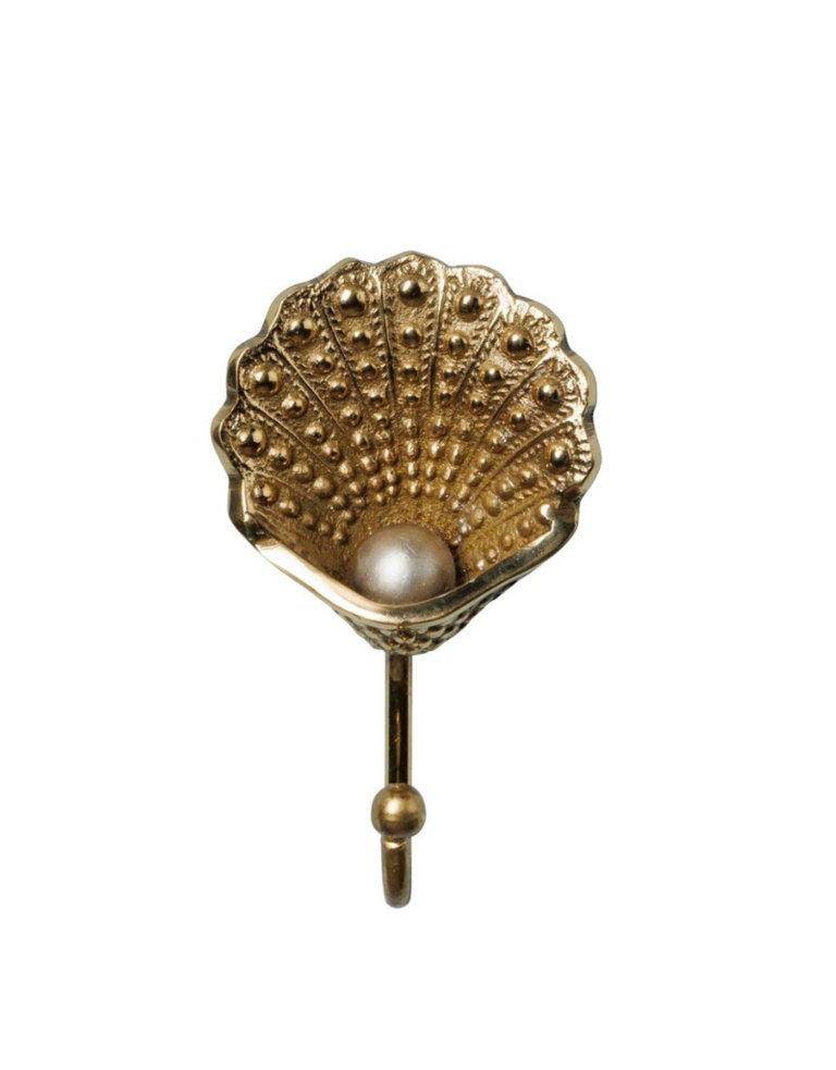 Shell with pearl wall hook