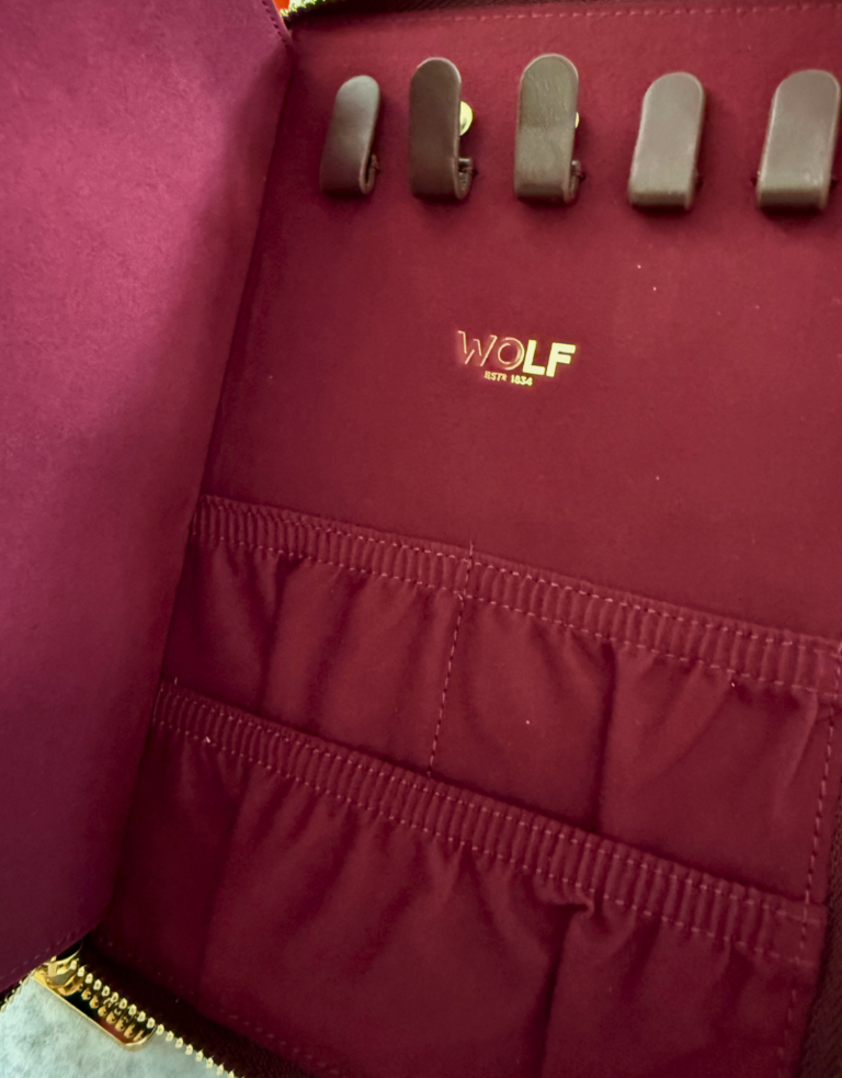 WOLF Bella jewelry portfolio - Bordeaux
