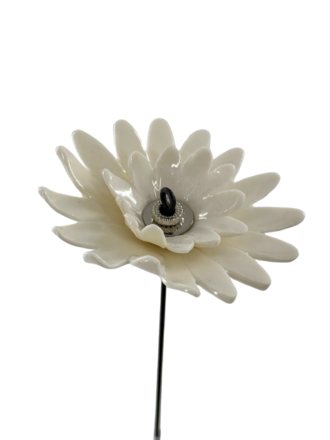 Alex Hackett Porcelain flower - Double Daisy Alex Hackett Porcelain flower - Double Daisy
