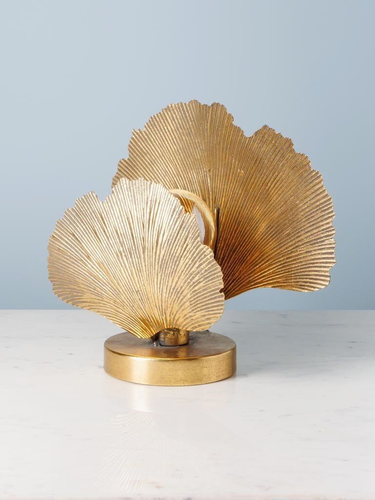 Table lamp with 2 ginkgo leaves