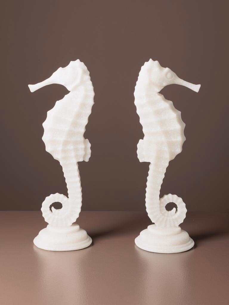 White Seahorse Bookends – Polyresin – 32 x 12 x 10 cm