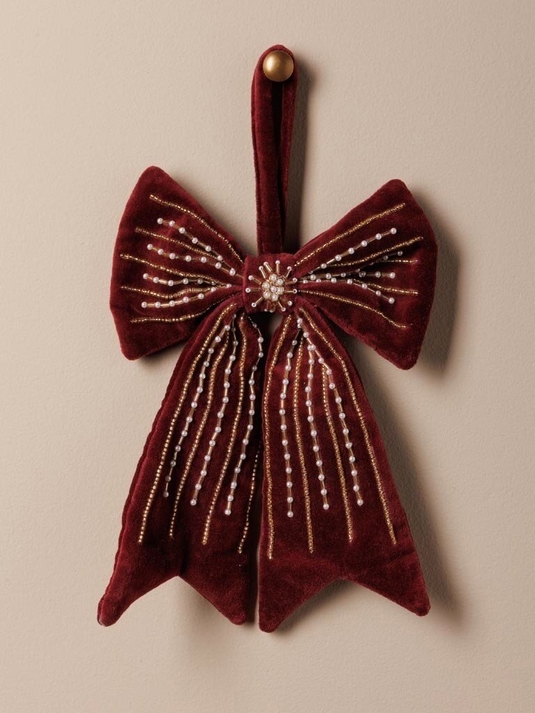 Burgundy Velvet Bow Ornament – Curiosa Cabinet – 13 × 8 cm