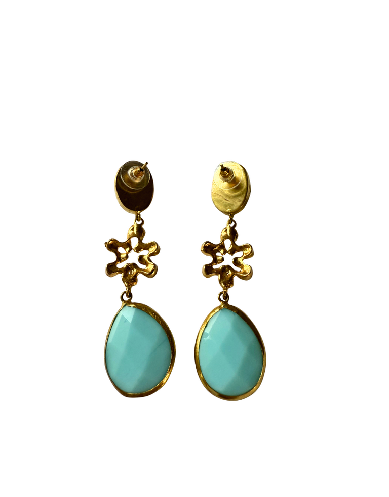 Lina Earrings – Blue Stones & Gold-Plated Flower
