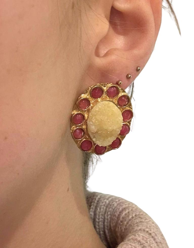 Lisette Oorbellen – Roze & Wit Ovaal