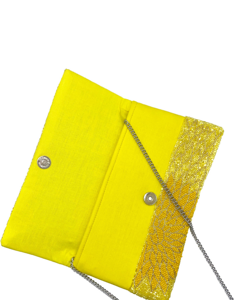 Gele Bloemen Kralenclutch