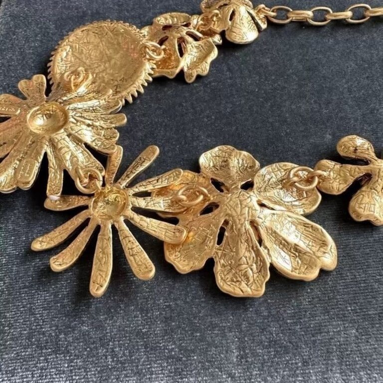 Vintage Oscar de la Renta Floral Statement Ketting — Handgeschilderde Emaille Madeliefjes | Goudkleurig