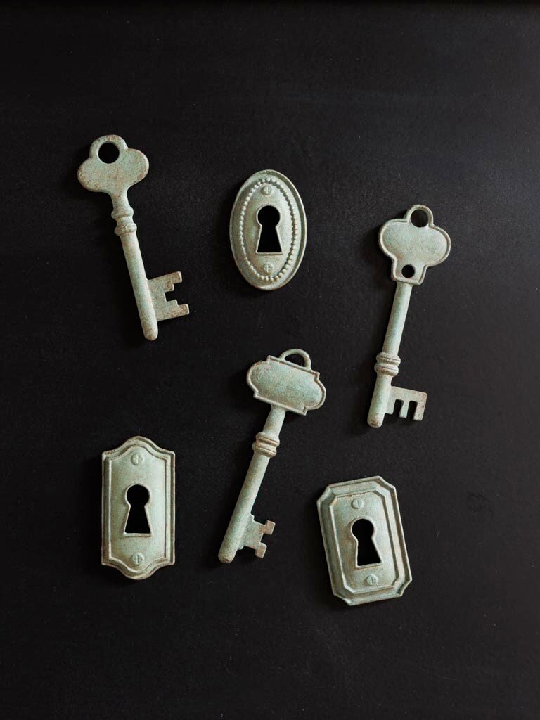 Set of Six Lock & Key Magnets – Iron