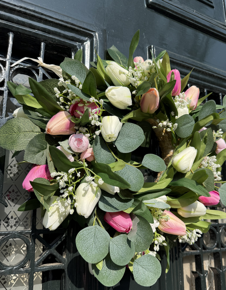 Spring Tulip Silk Flower Wreath — Pink & Ivory | 30 cm