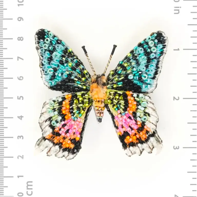 Trovelore Madagascar Sunset Moth Brooch – Hand Embroidered by Trovelore