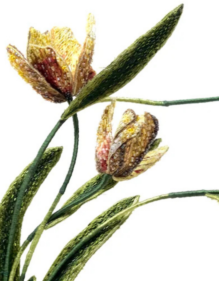 Trovelore Rembrandt Tulips Object Art – Hand Embroidered by Trovelore